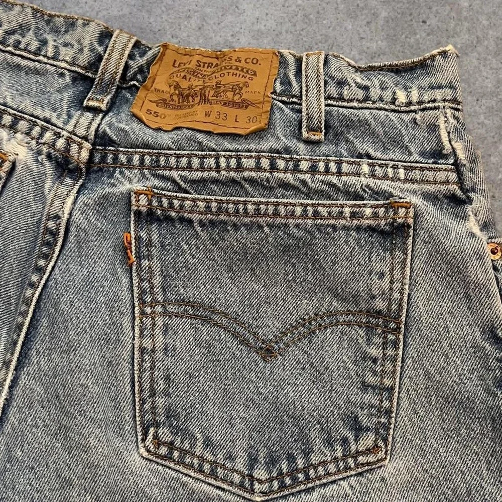 Vintage 90s Levi's 550 Orange Tab Jorts - Made in USA - Baggy Fit (Fits 30